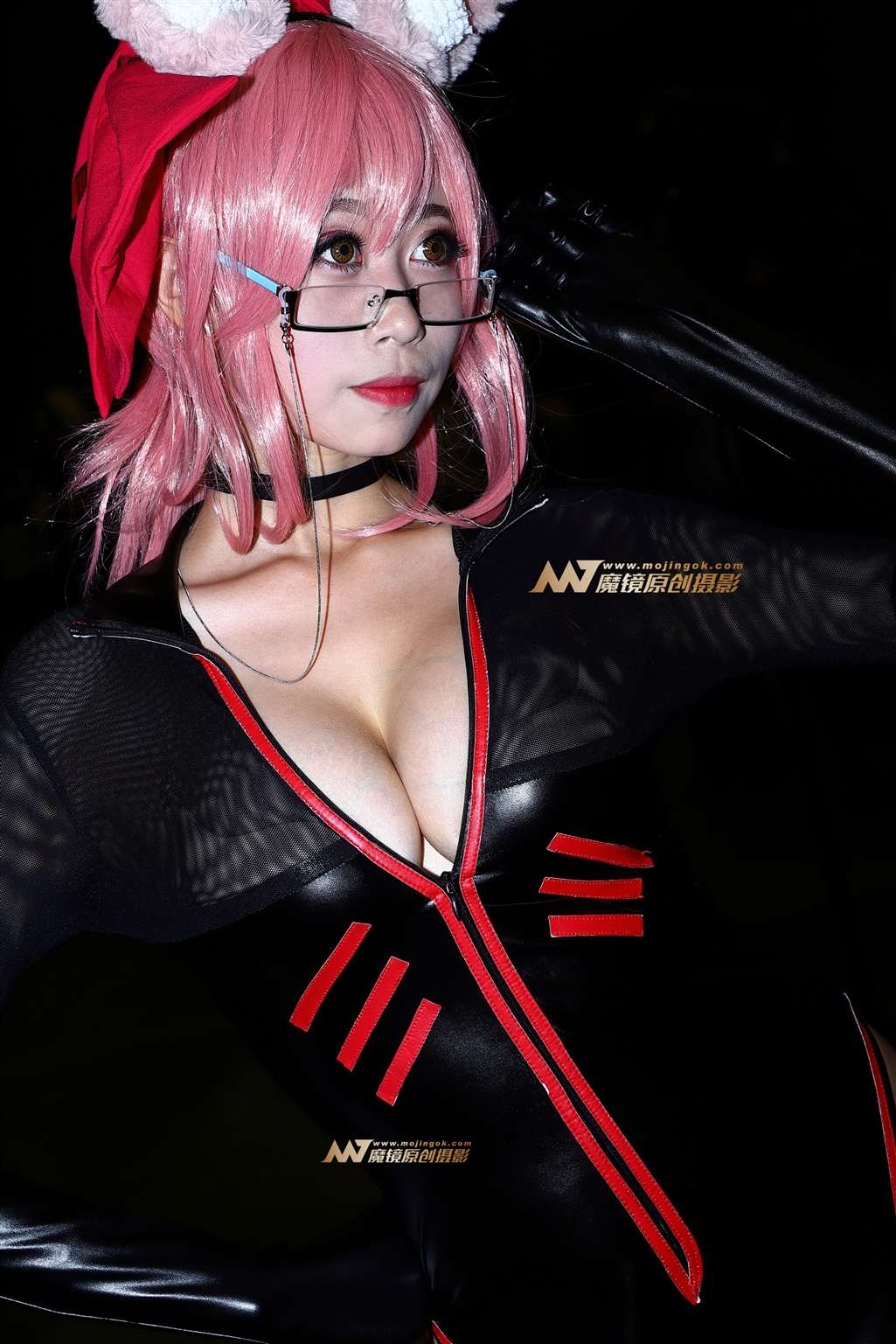 图片[3]-紧身皮裤小狐仙coser-流行馆