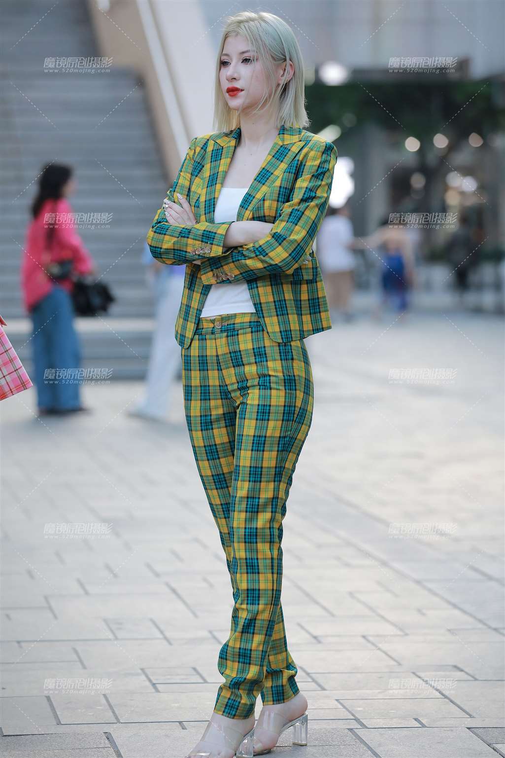 图片[3]-西装小姐姐-流行馆