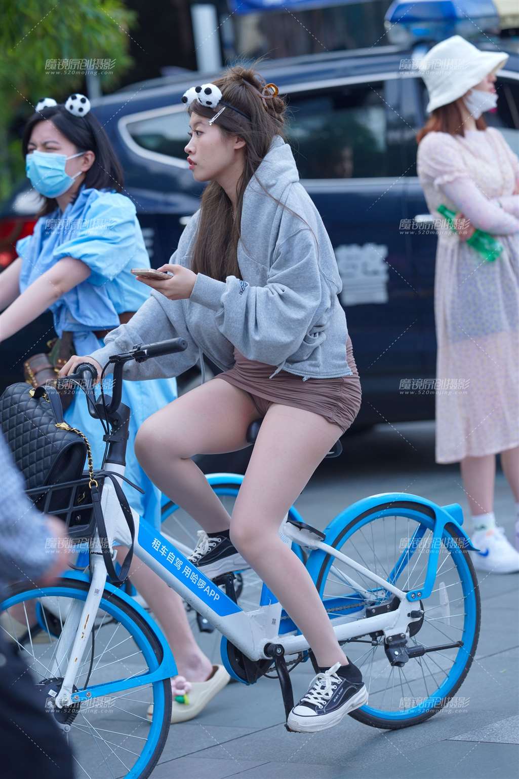 骑车小妹-流行馆