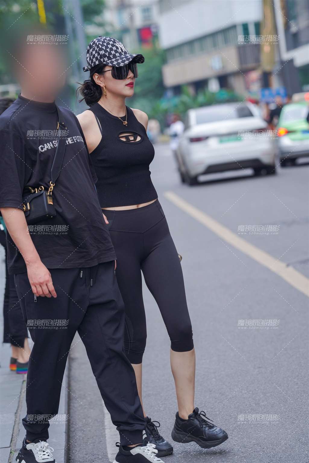 魅力黑-街拍流行馆