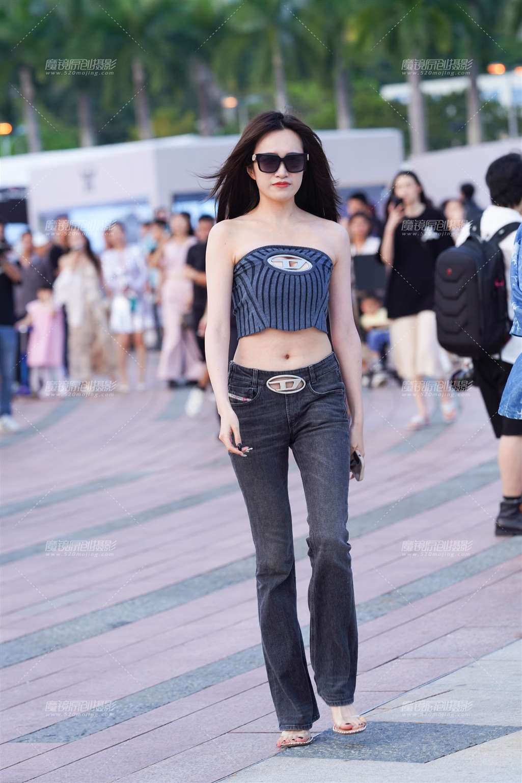 长腿紧牛-街拍流行馆