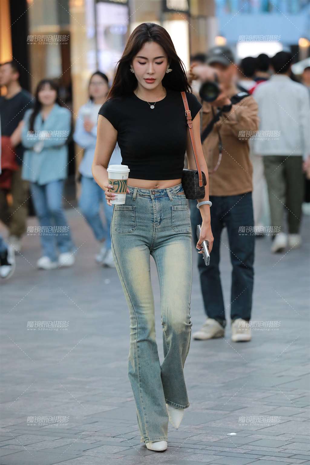 图片[5]-高挑牛仔裤美女-流行馆