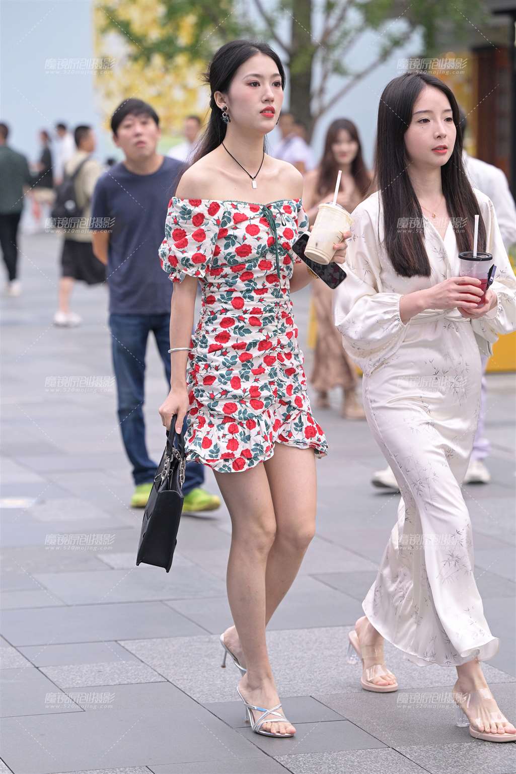 花裙美女-街拍流行馆