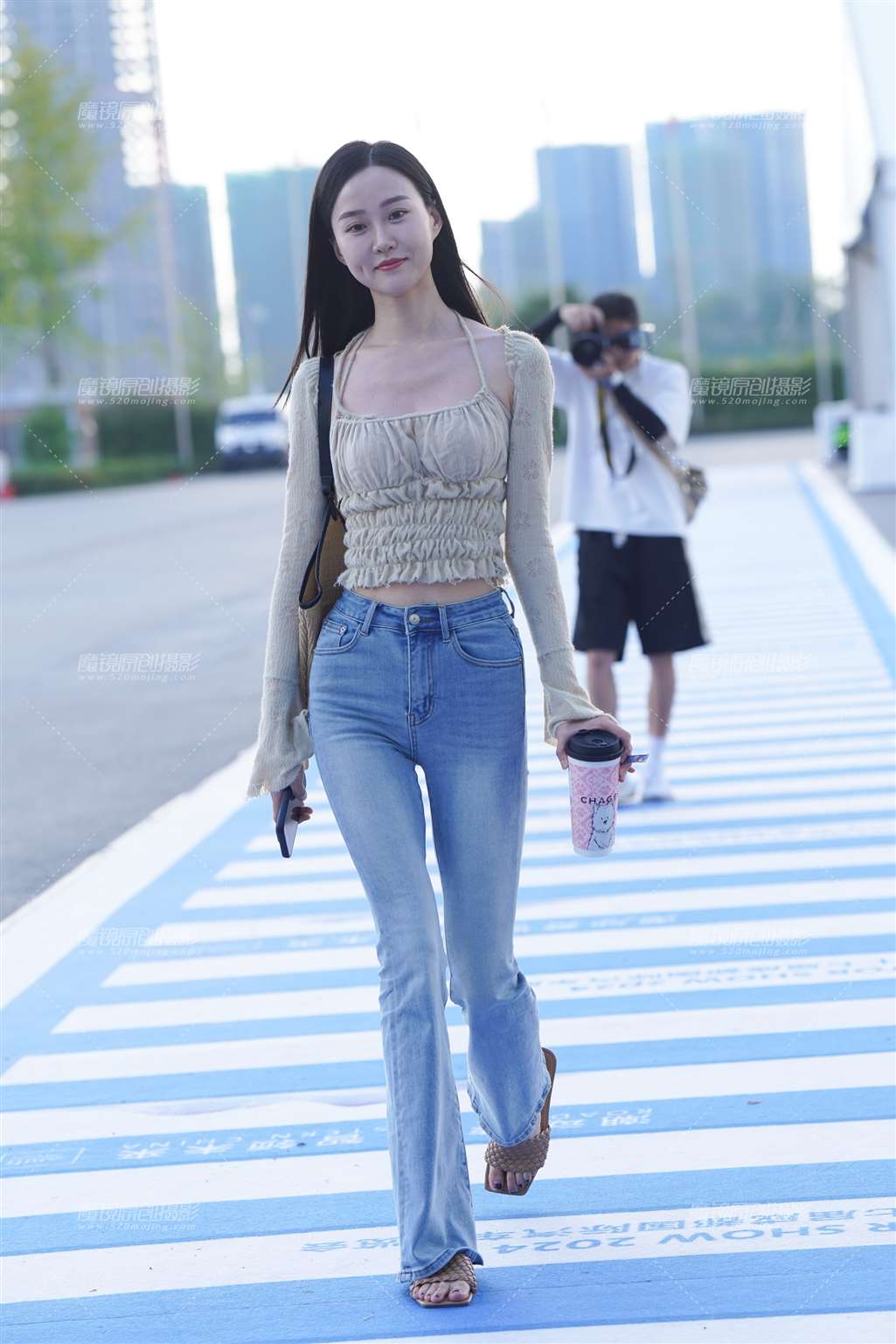 完美身材-街拍流行馆