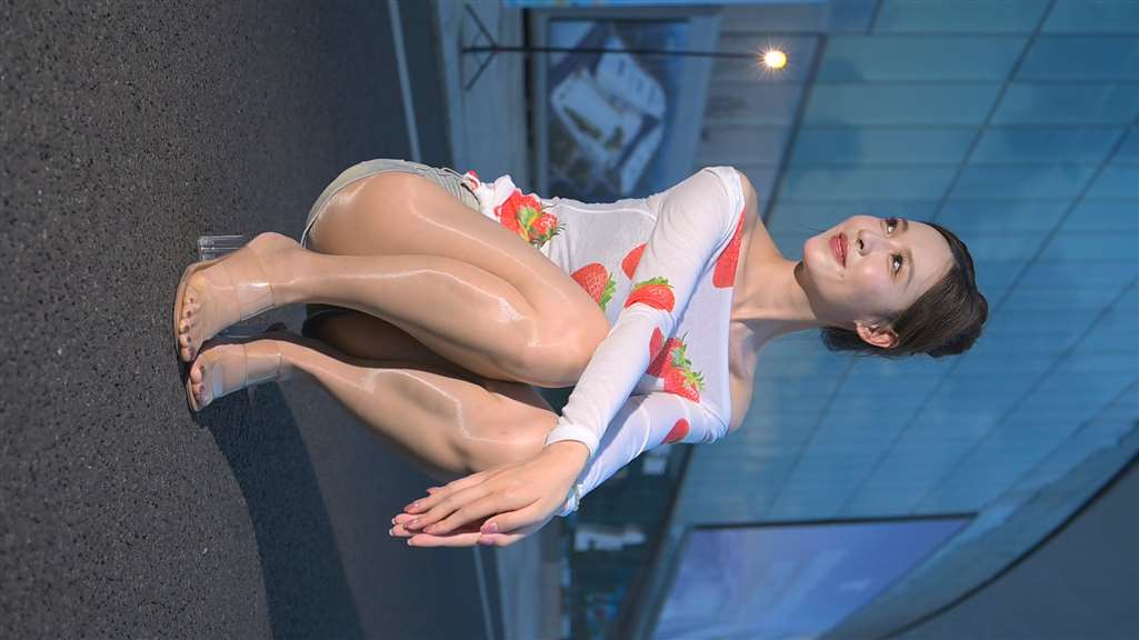 图片[2]-美腿亮丝高清视频纯享版-流行馆